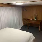 木屋 Swiss Mountain
