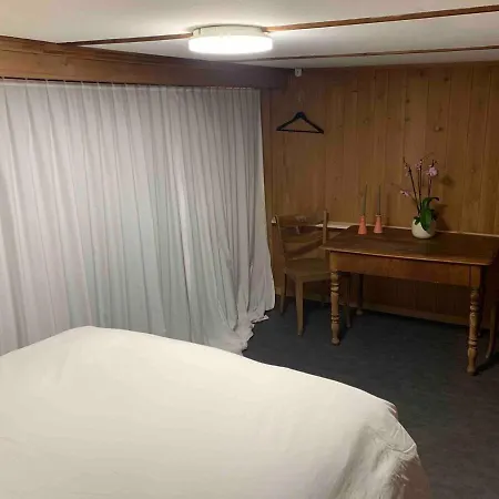 木屋 Swiss Mountain
